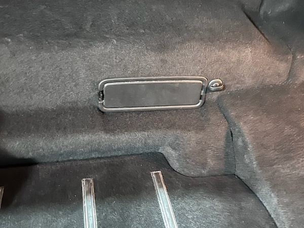 Used Jaguar XKR 2009 for sale - 75572971: Photo 38