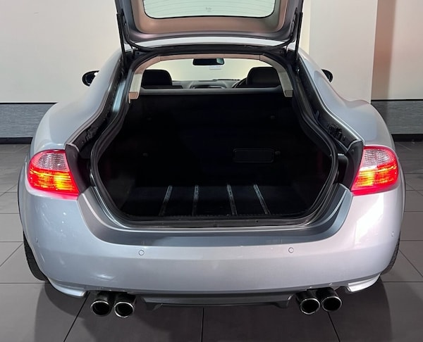 Used Jaguar XKR 2009 for sale - 75572971: Photo 40