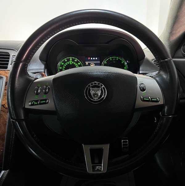 Used Jaguar XKR 2009 for sale - 75572971: Photo 8