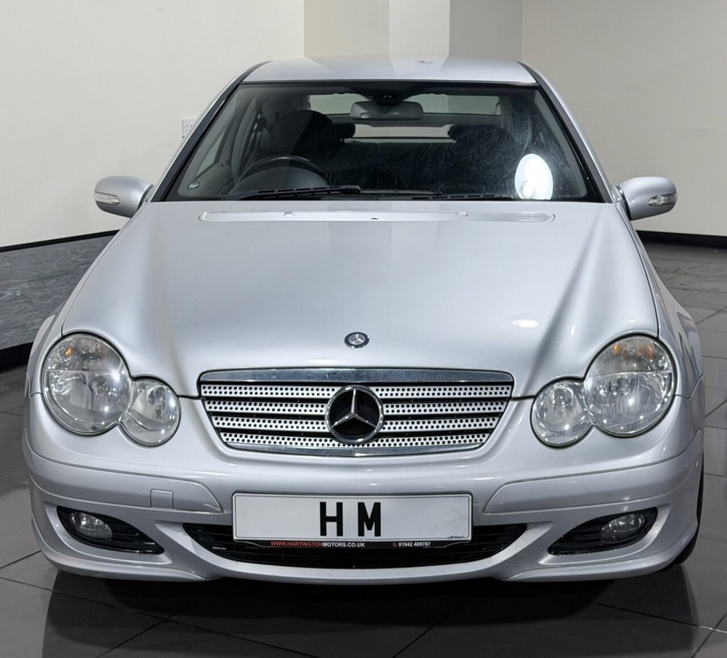 Used Mercedes-Benz C Class 2006 for sale - 76986027: Photo 5