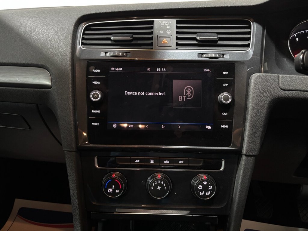 Used Volkswagen Golf 2019 for sale - 77990573: Photo 11