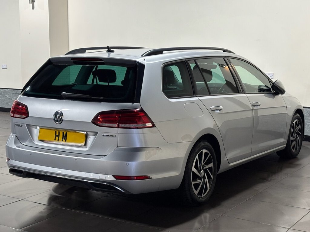 Used Volkswagen Golf 2019 for sale - 77990573: Photo 18