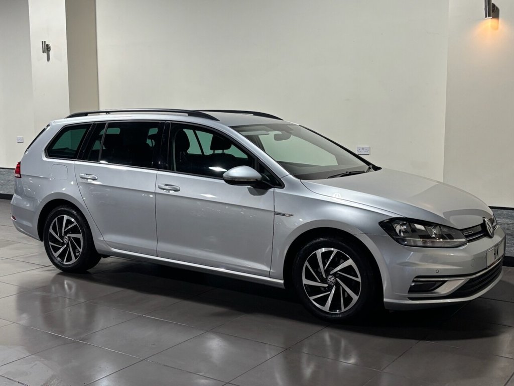 Used Volkswagen Golf 2019 for sale - 77990573: Photo 19