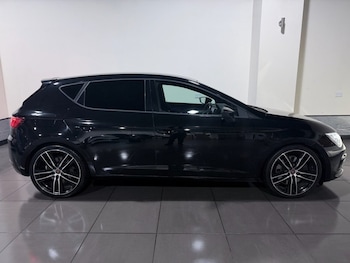 Used SEAT Leon 2019 for sale - 77394685: Photo