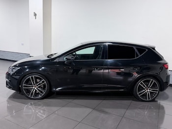 Used SEAT Leon 2019 for sale - 77394685: Photo