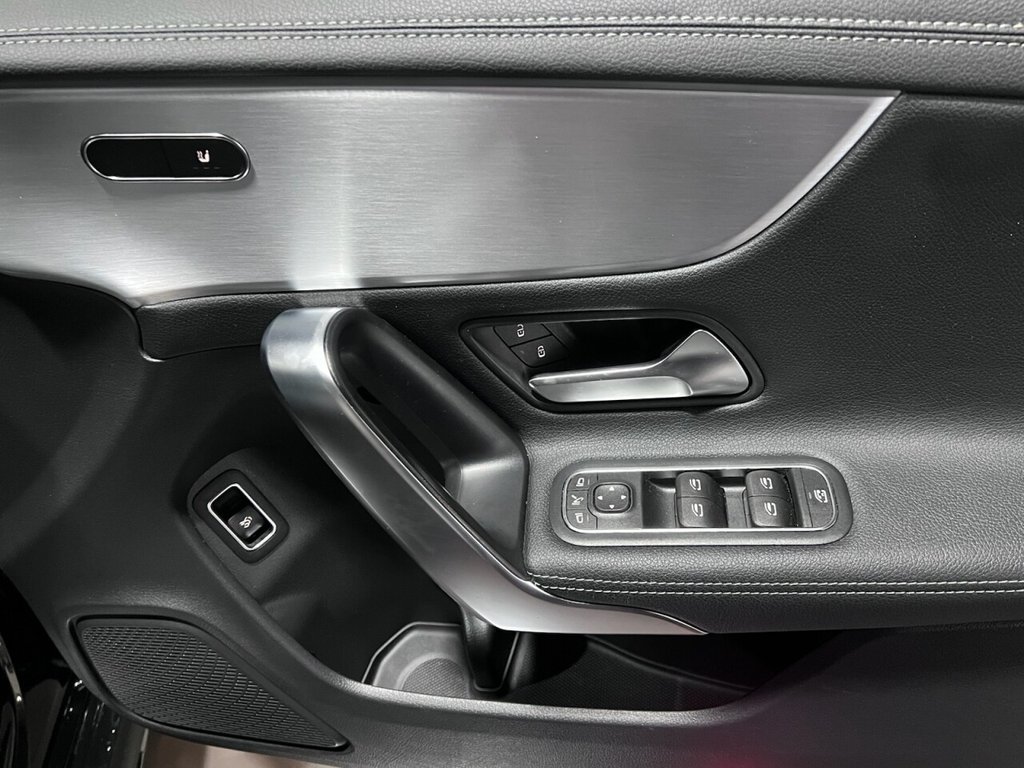 Used Mercedes-Benz CLA 2022 for sale - 76632561: Photo 23