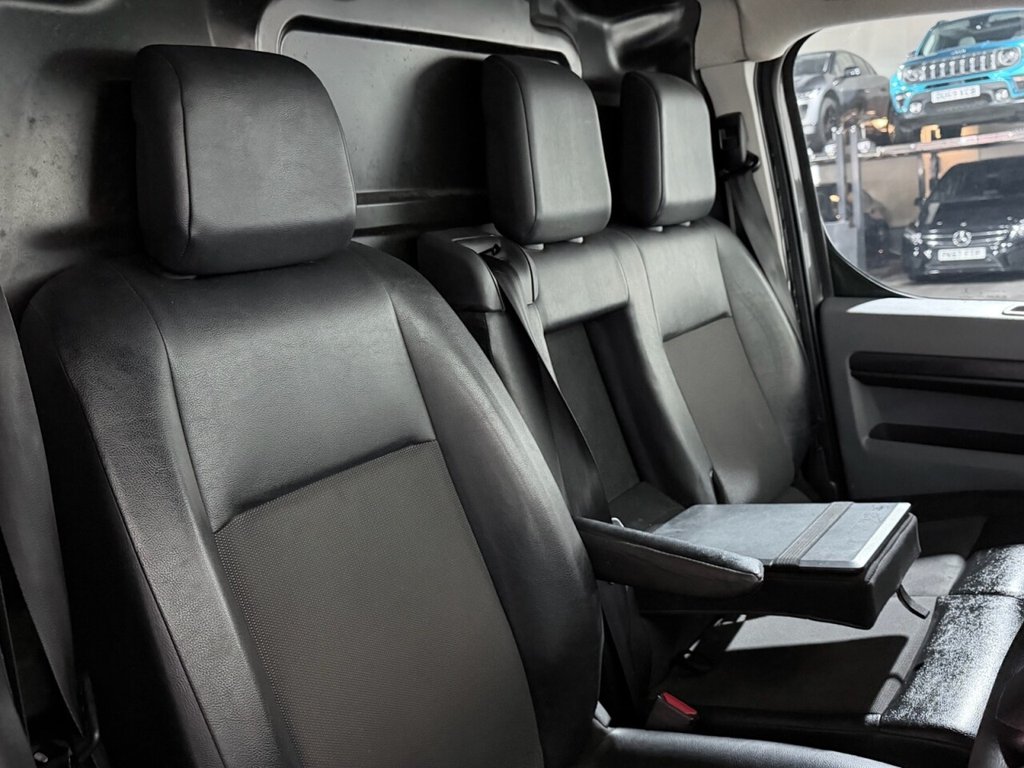 Used Vauxhall Vivaro 2021 for sale - 77507988: Photo 13