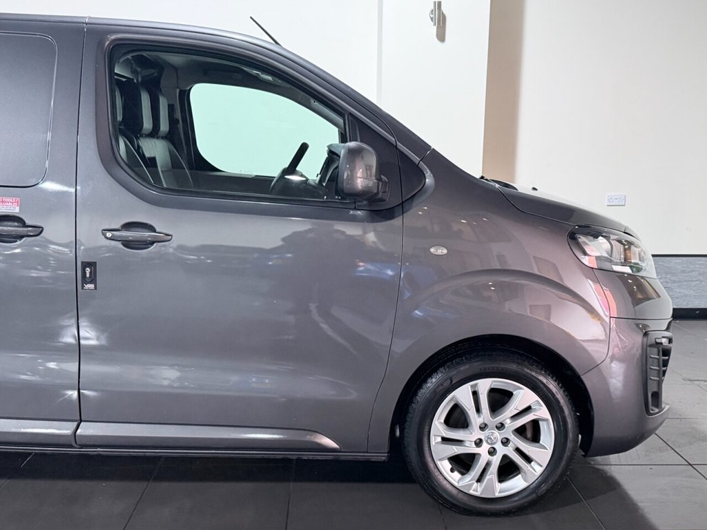 Used Vauxhall Vivaro 2021 for sale - 77507988: Photo 15