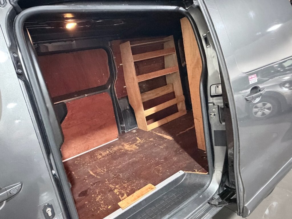 Used Vauxhall Vivaro 2021 for sale - 77507988: Photo 29