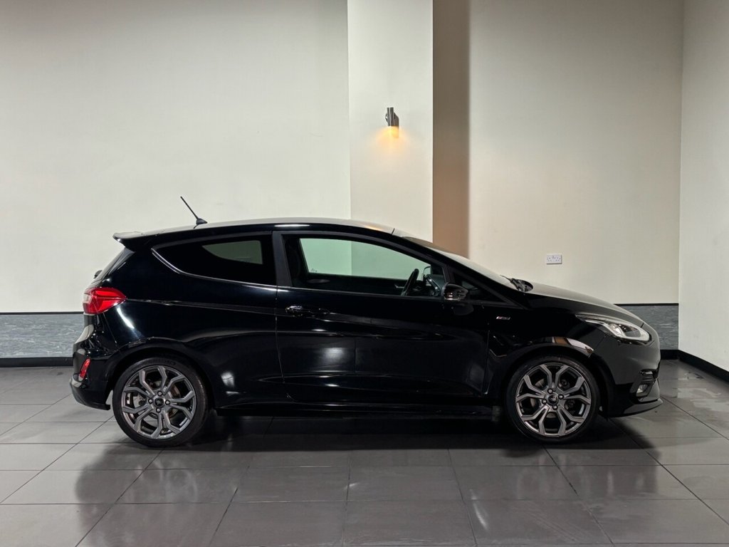 Used Ford Fiesta 2018 for sale - 76375912: Photo 3