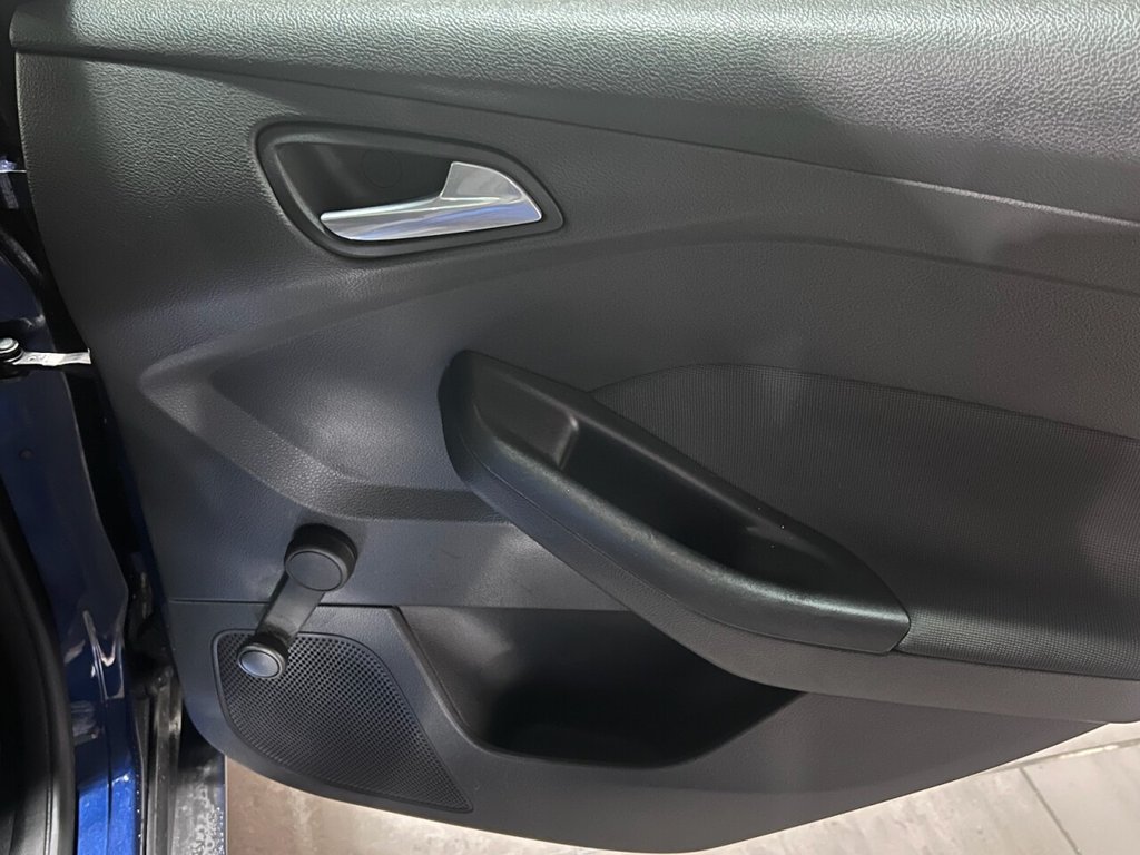 Used Ford Focus 2012 for sale - 76406271: Photo 26