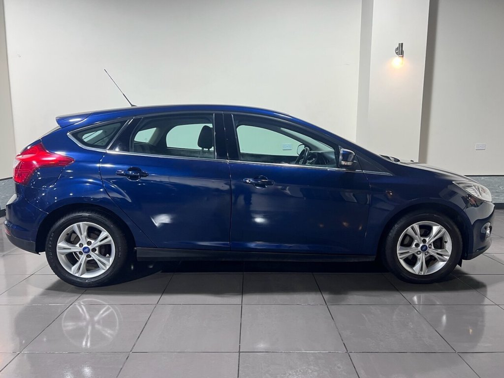 Used Ford Focus 2012 for sale - 76406271: Photo 3