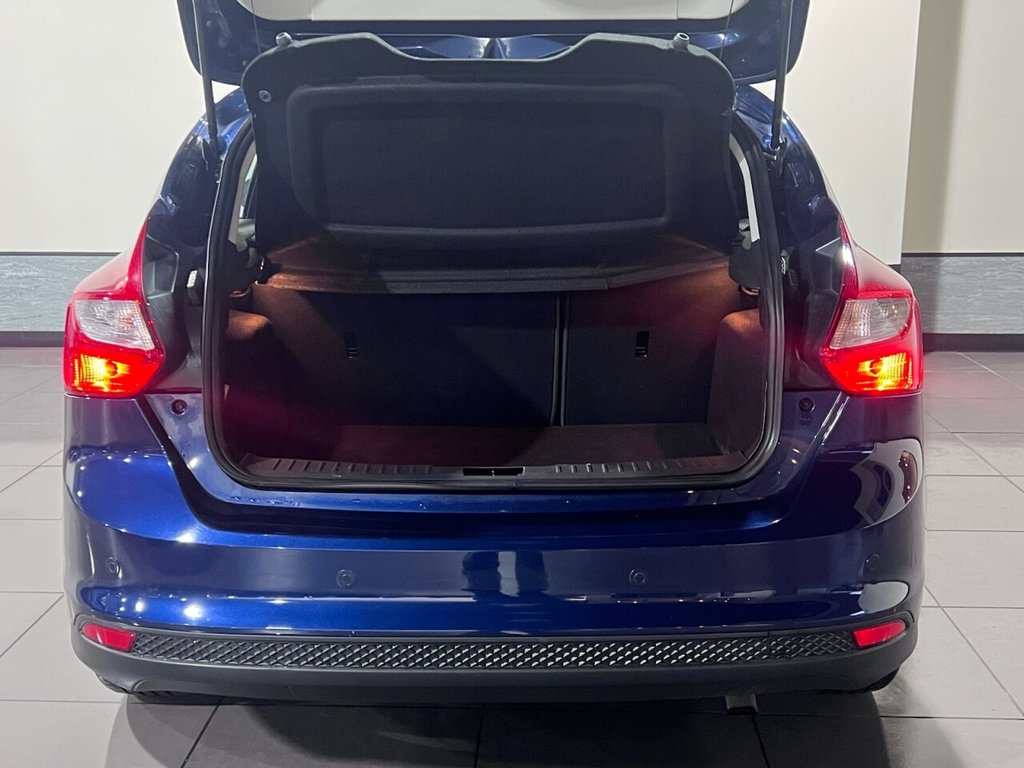 Used Ford Focus 2012 for sale - 76406271: Photo 32