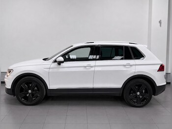 Used Volkswagen Tiguan 2020 for sale - 78864036: Photo