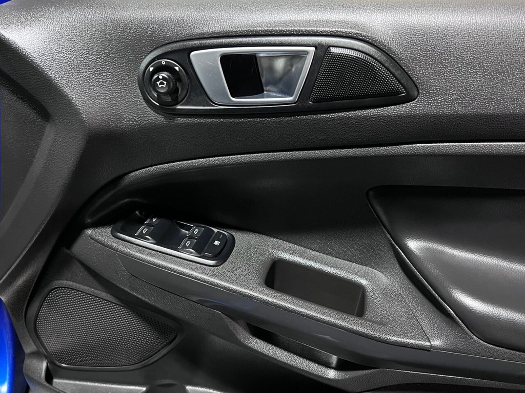 Used Ford Ecosport 2016 for sale - 76617966: Photo 21
