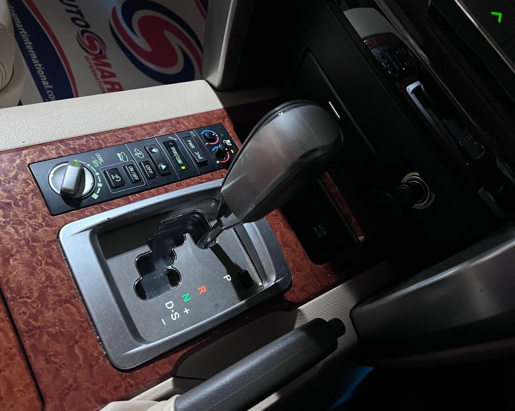 Used Toyota Land Cruiser 2015 for sale - 76417080: Photo 12