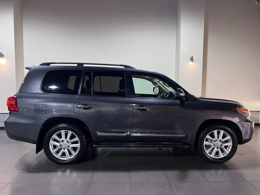 Used Toyota Land Cruiser 2015 for sale - 76417080: Photo 3