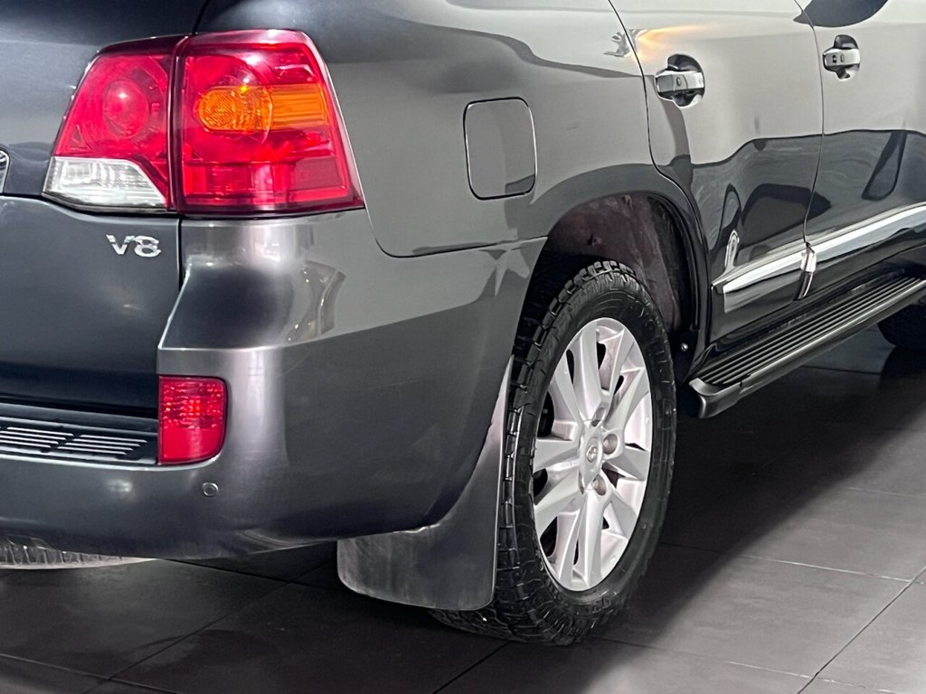 Used Toyota Land Cruiser 2015 for sale - 76417080: Photo 33