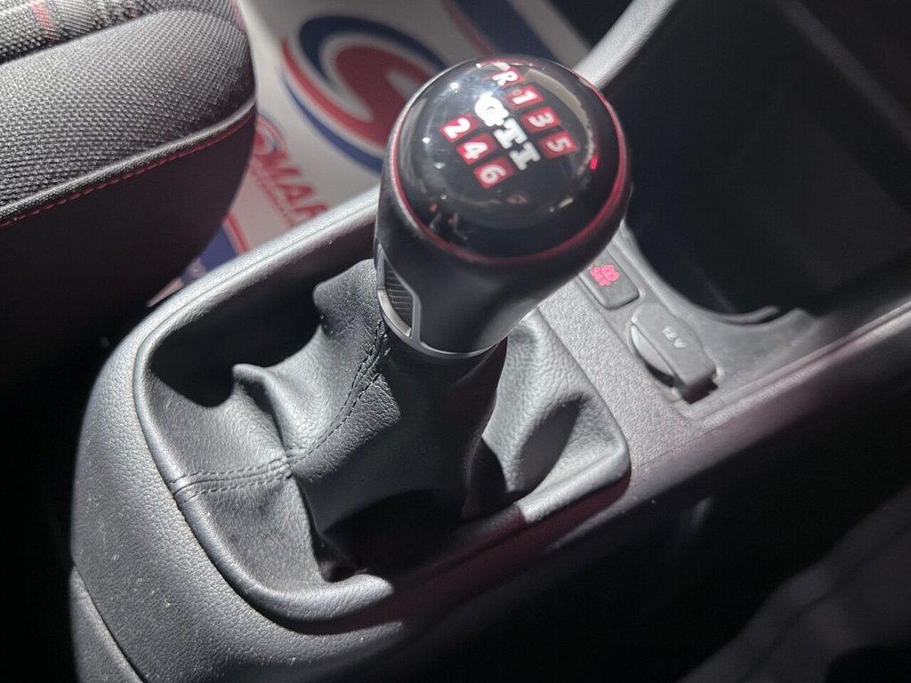 Used Volkswagen up! 2018 for sale - 77188761: Photo 12