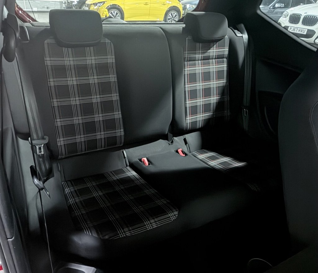 Used Volkswagen up! 2018 for sale - 77188761: Photo 14