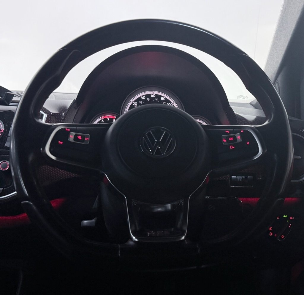 Used Volkswagen up! 2018 for sale - 77188761: Photo 8