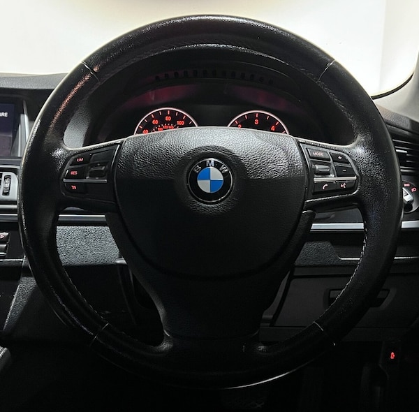 Used BMW 5 Series 2014 for sale - 76202990: Photo 8