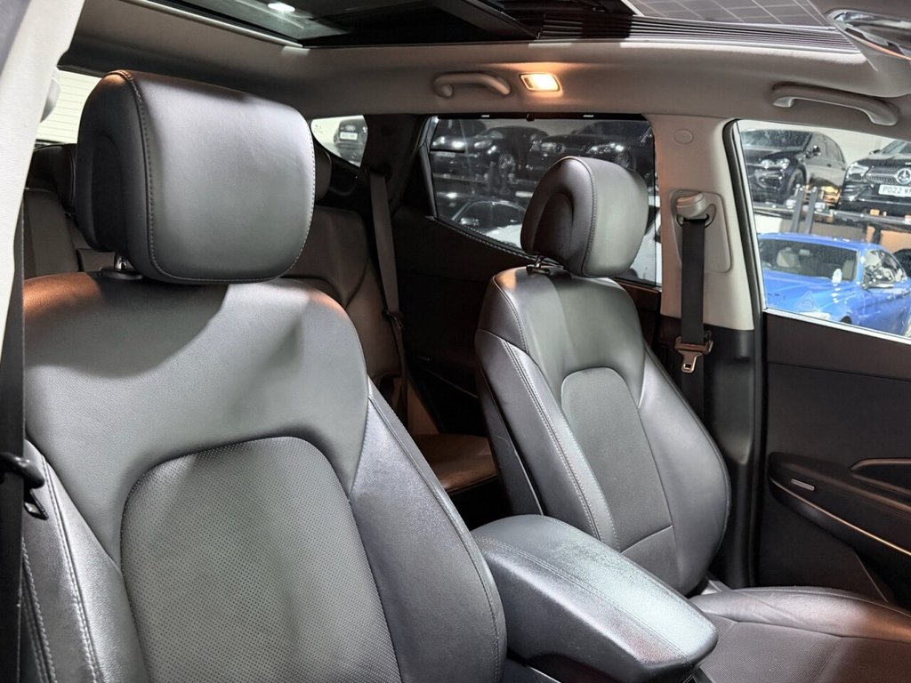 Used Hyundai Santa Fe 2016 for sale - 77188621: Photo 16