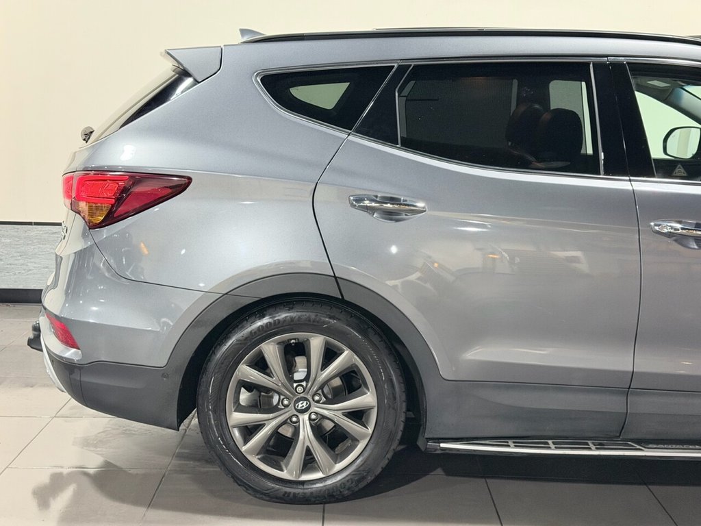 Used Hyundai Santa Fe 2016 for sale - 77188621: Photo 17
