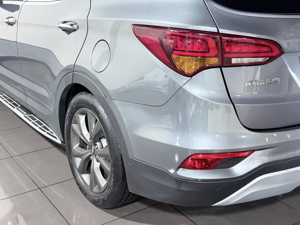 Used Hyundai Santa Fe 2016 for sale - 77188621: Photo 40