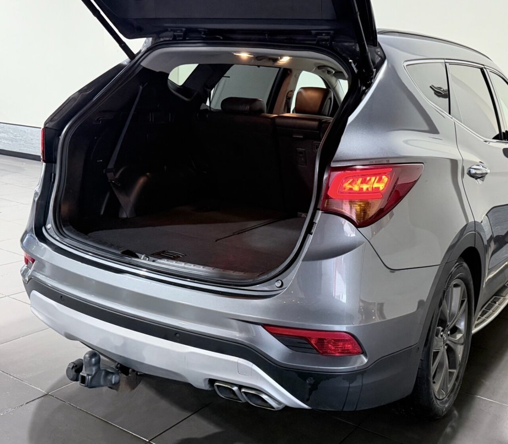 Used Hyundai Santa Fe 2016 for sale - 77188621: Photo 44