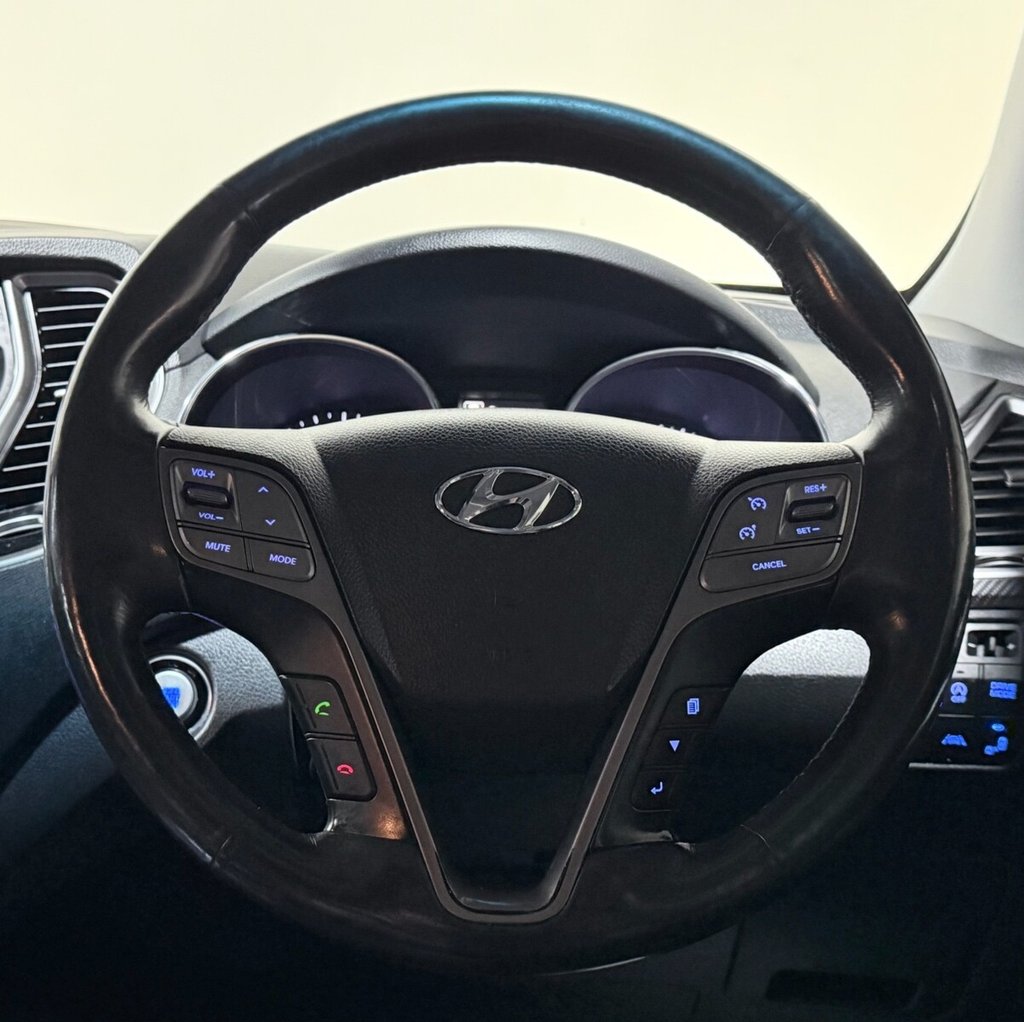 Used Hyundai Santa Fe 2016 for sale - 77188621: Photo 8