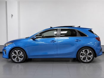 Used Kia Ceed 2018 for sale - 78805658: Photo