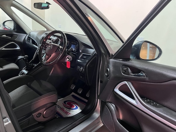 Used Vauxhall Zafira Tourer 2017 for sale - 75680881: Photo 23