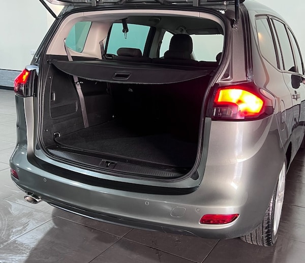 Used Vauxhall Zafira Tourer 2017 for sale - 75680881: Photo 36
