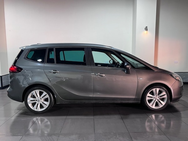 Used Vauxhall Zafira Tourer 2017 for sale - 75680881: Photo 3
