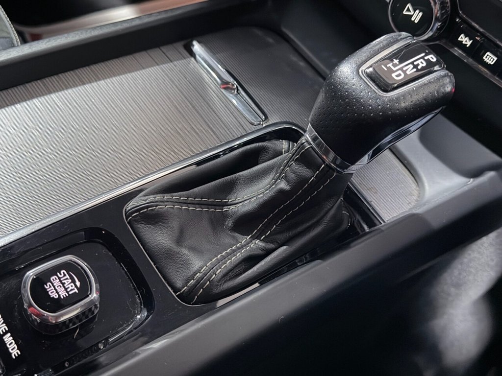 Used Volvo XC60 2018 for sale - 77636684: Photo 12