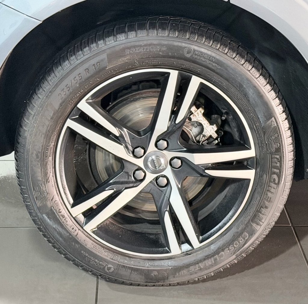 Used Volvo XC60 2018 for sale - 77636684: Photo 41