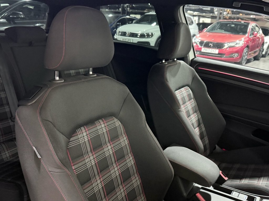 Used Volkswagen Golf 2019 for sale - 77507282: Photo 14