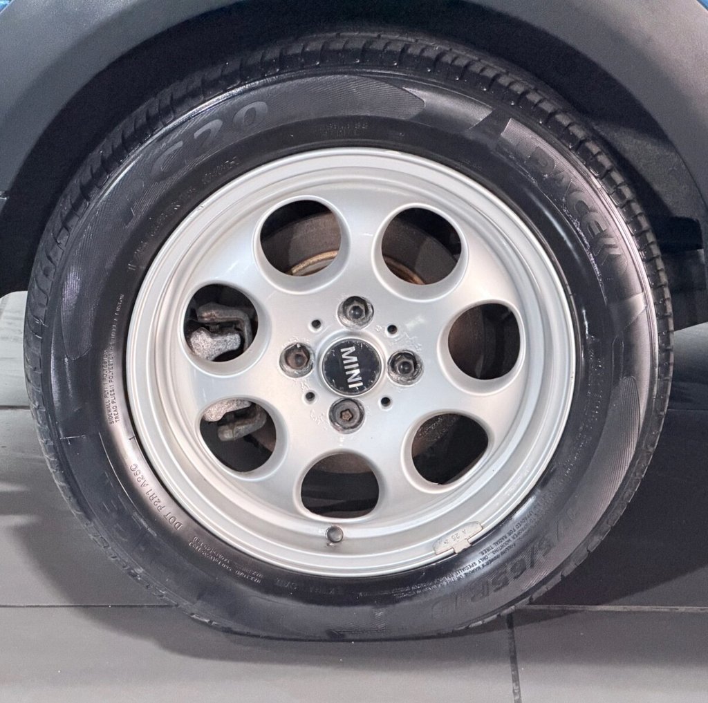 Used MINI Convertible 2013 for sale - 78061917: Photo 38