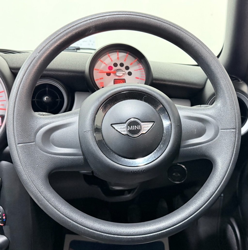 Used MINI Convertible 2013 for sale - 78061917: Photo 8