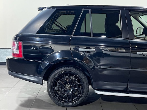 Used Land Rover Range Rover Sport 2011 for sale - 76297080: Photo 17