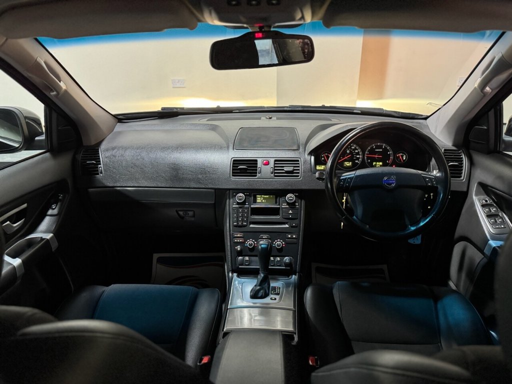 Used Volvo XC90 2010 for sale - 77936987: Photo 18