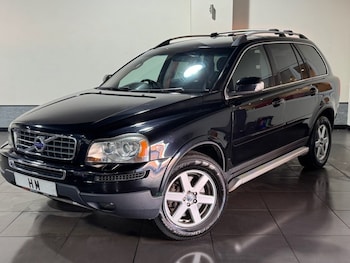 Used Volvo XC90 2010 for sale - 77936987: Photo