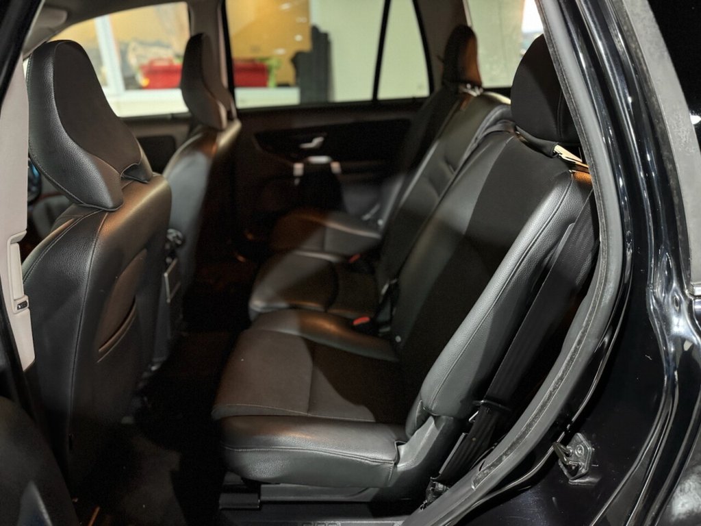 Used Volvo XC90 2010 for sale - 77936987: Photo 25