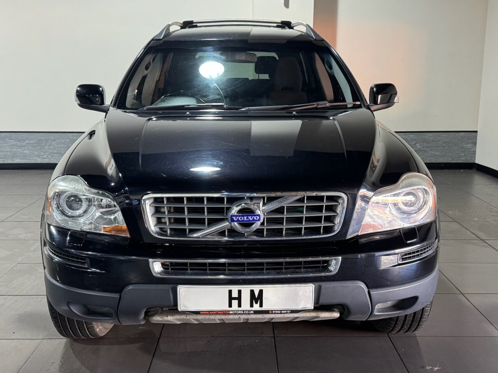 Used Volvo XC90 2010 for sale - 77936987: Photo 3