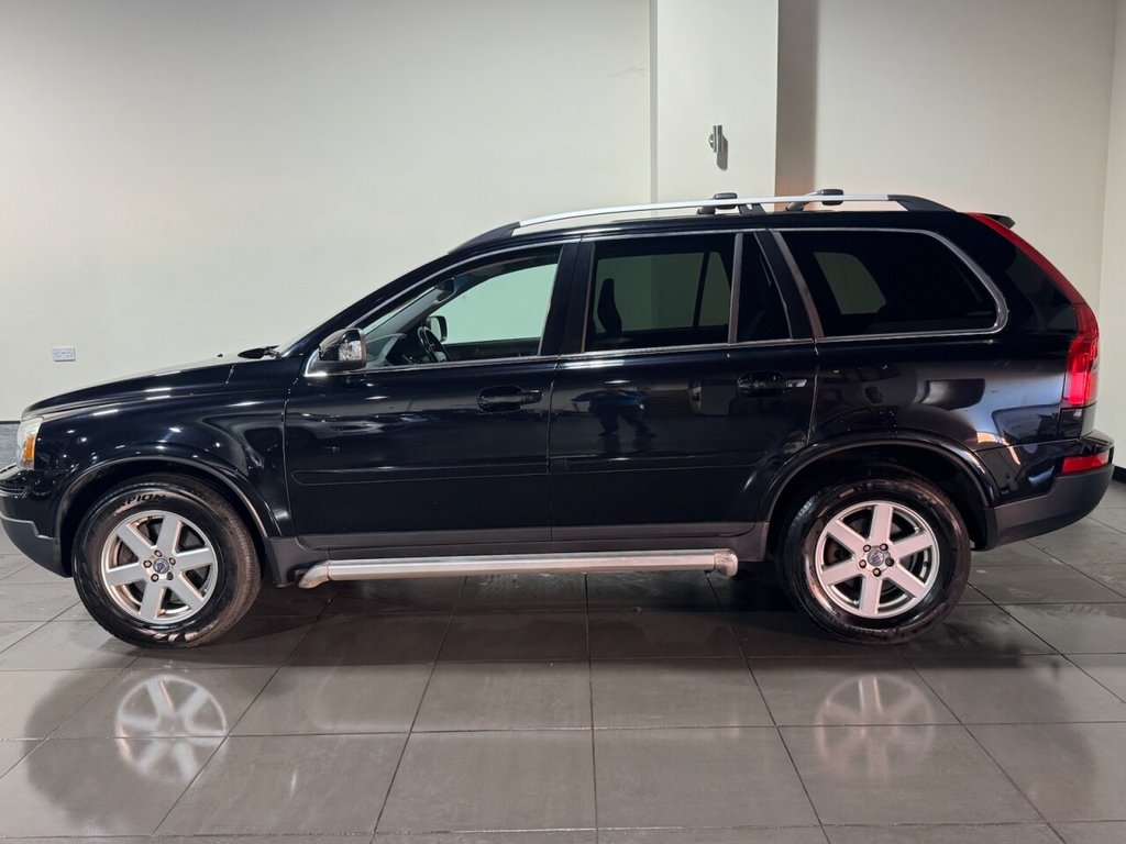 Used Volvo XC90 2010 for sale - 77936987: Photo 32