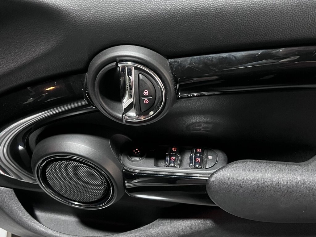 Used MINI Hatch 2018 for sale - 76604475: Photo 23