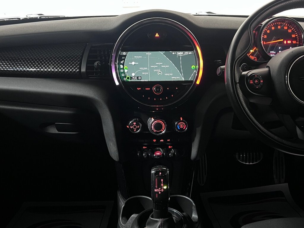 Used MINI Hatch 2018 for sale - 76604475: Photo 27