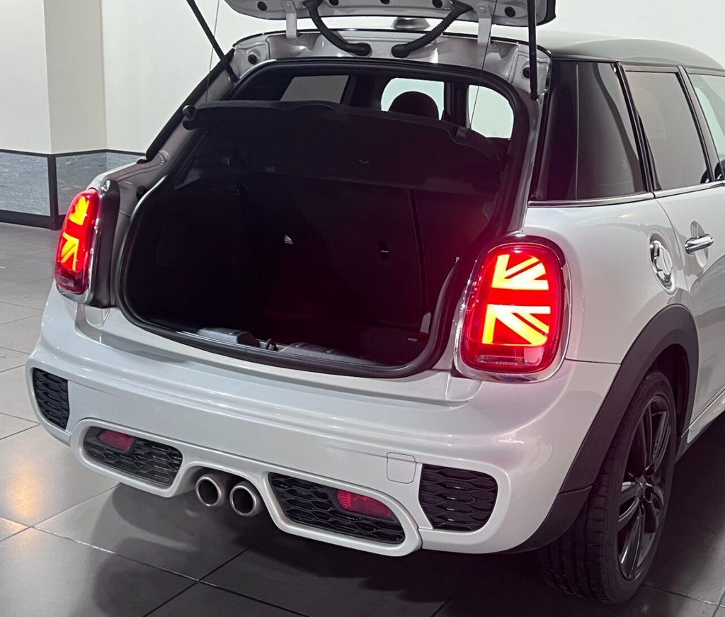 Used MINI Hatch 2018 for sale - 76604475: Photo 34