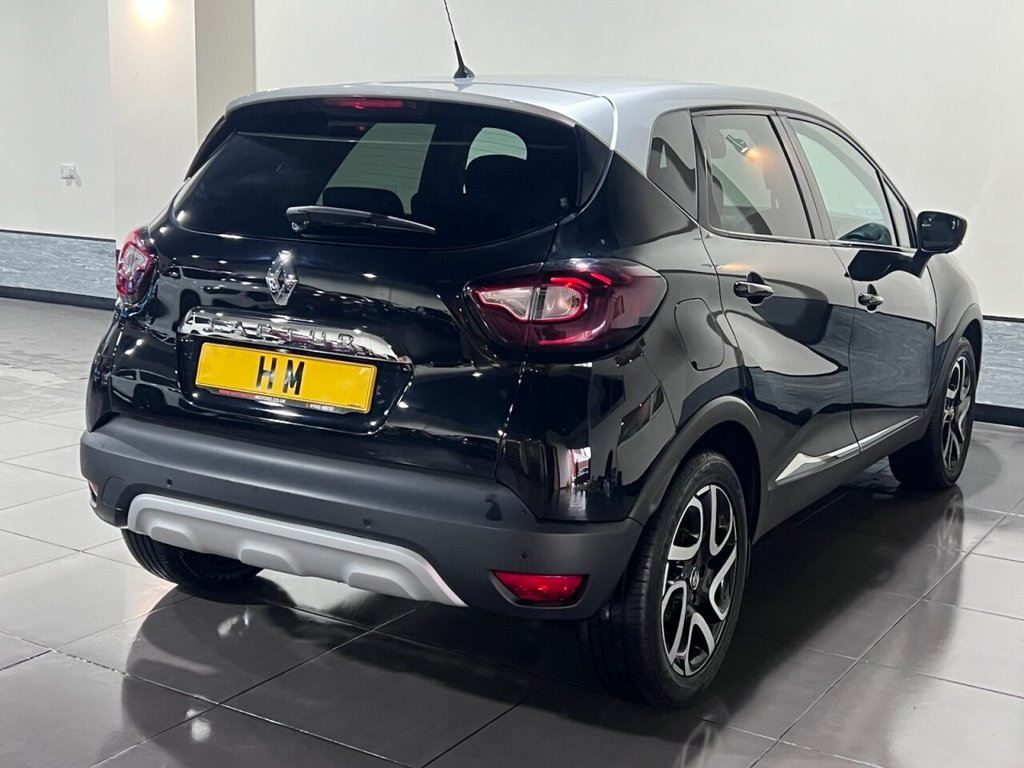 Used Renault Captur 2018 for sale - 76563324: Photo 2